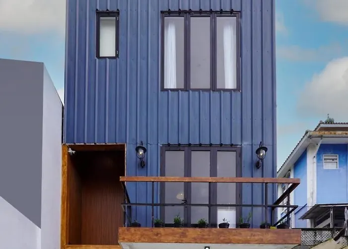 Rumah Biru